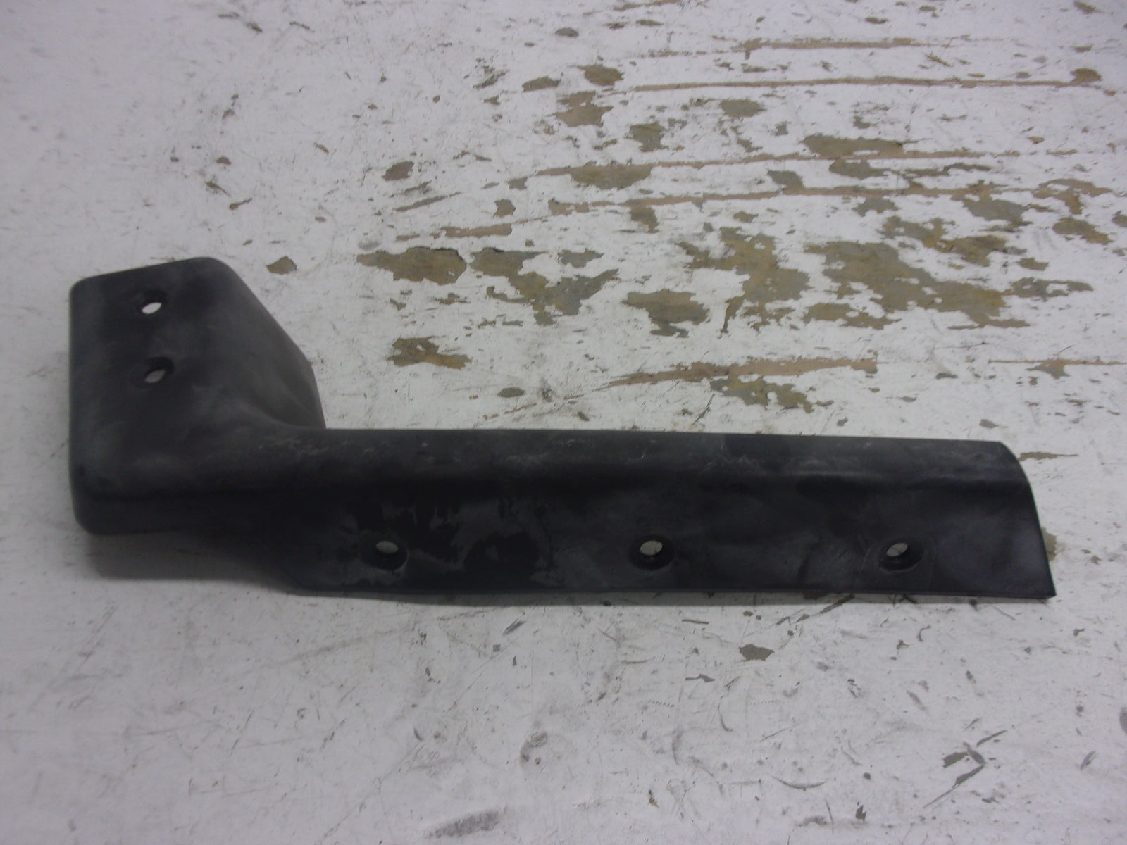 Yamaha 1991-1992  WaveRunner 3 LX OEM Black Right Gunwale Stern EU0-62513-24-00
