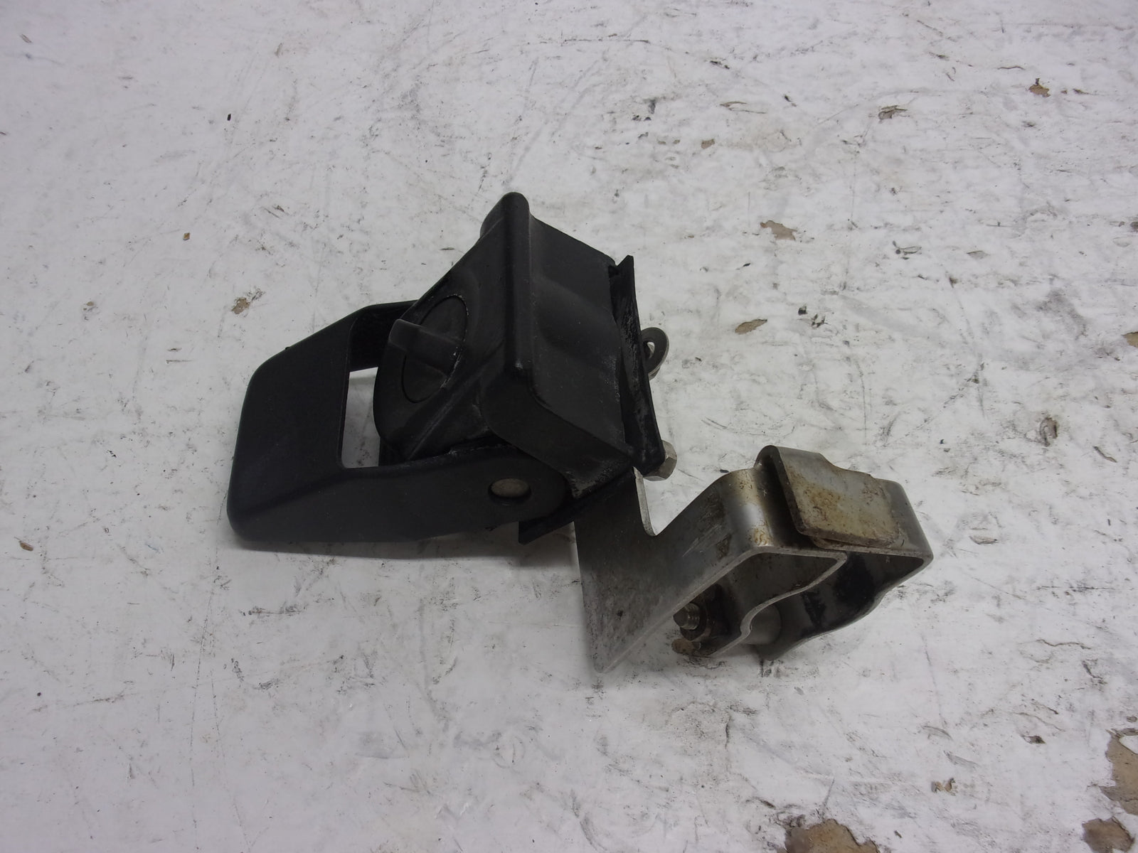 Kawasaki Jet Ski 1989-1992 TS OEM Hull Lock Assembly Part# 27017-3706