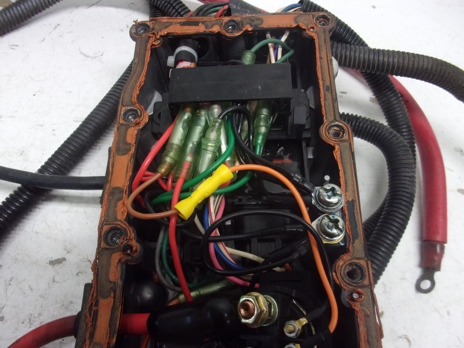 Yamaha Waverunner 1998-2005 XL GP XLT Electrical Box + Stator # 66E-85540-00-00