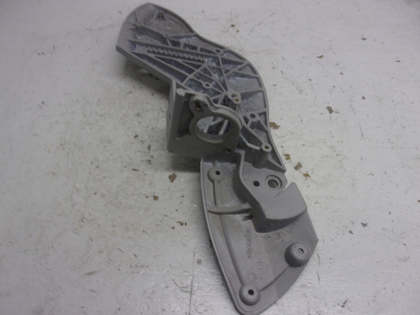 Can-Am Roadster 2010 Spyder RT/RTS OEM RH Footrest Support # 705002834
