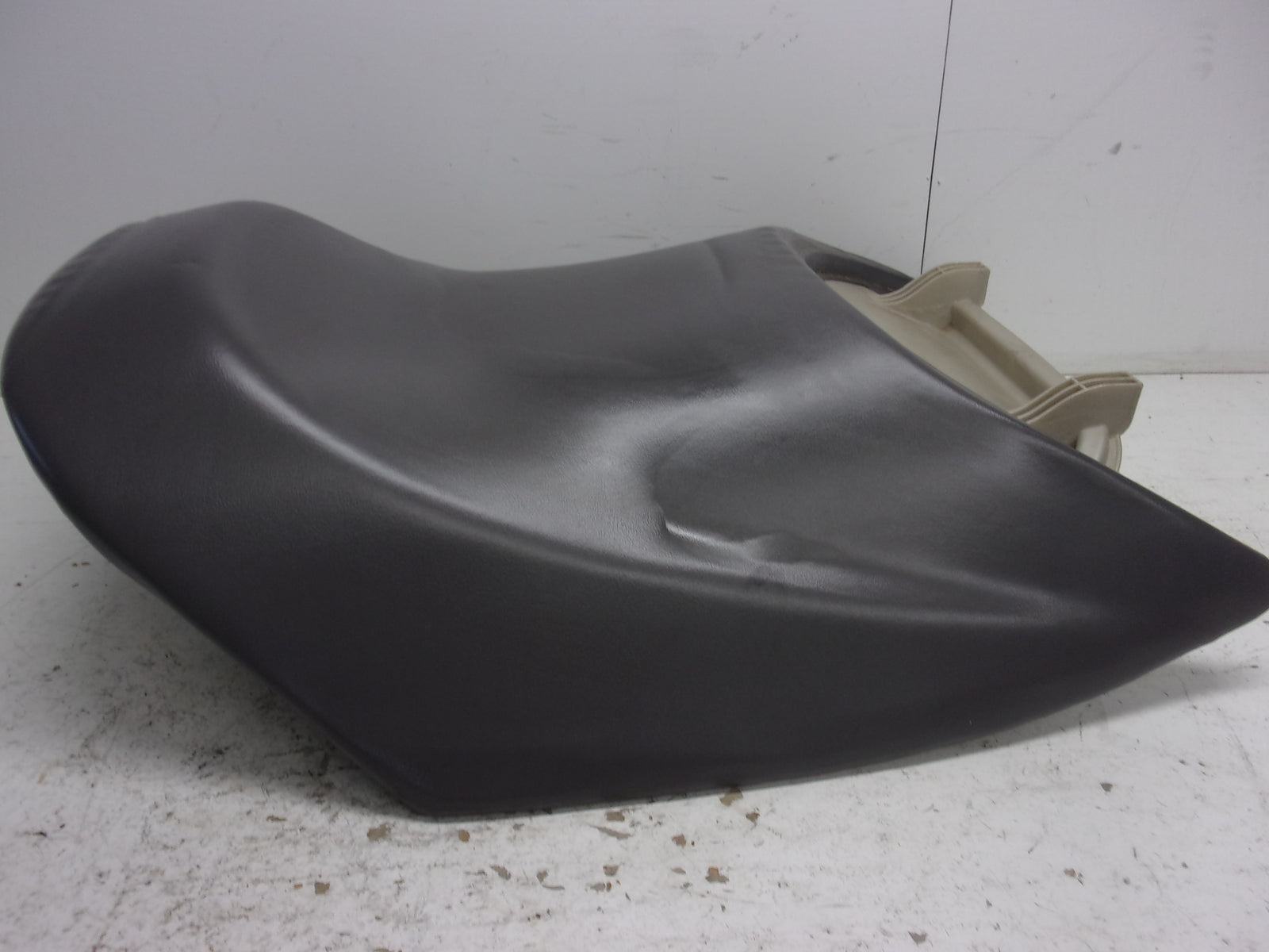 Yamaha WaveRunner PWC 2002 XLT 1200 OEM Gray Rear Seat Part# F0V-U372A-10-00