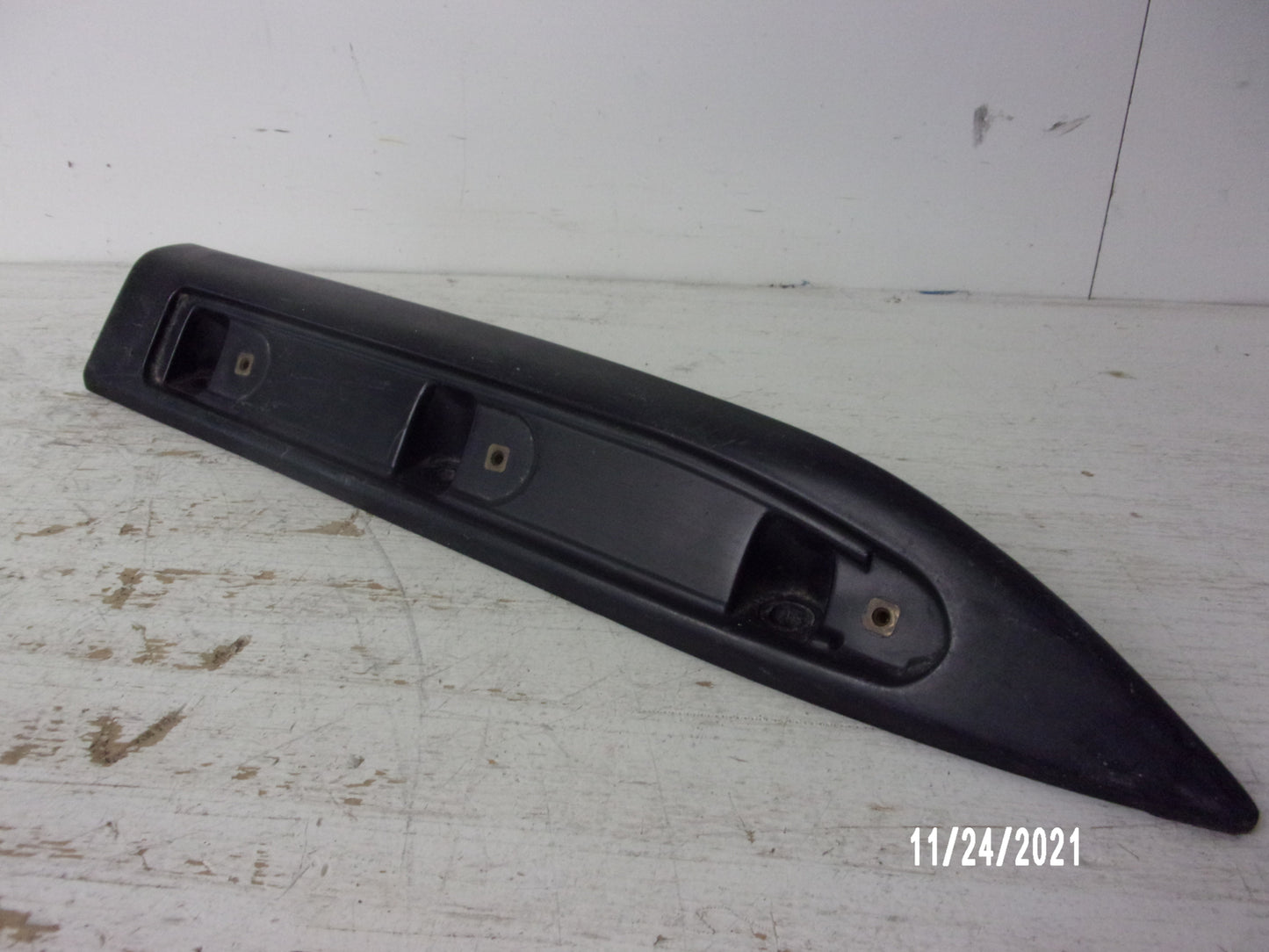 Honda PWC Aquatraxx 2003-2007 R-12 R-12X OEM Left Sponson # 74561-HW3-680