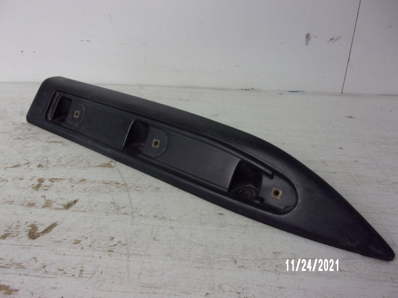 Honda PWC Aquatraxx 2003-2007 R-12 R-12X OEM Left Sponson # 74561-HW3-680