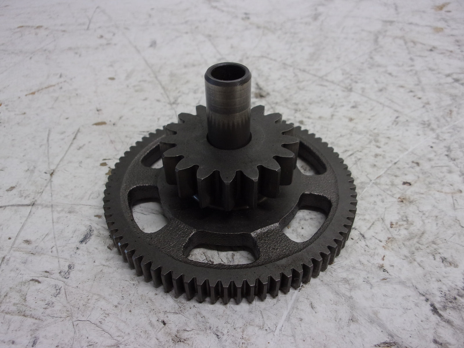 Yamaha Waverunner 2002-2015 VX V1 FX OEM Idler Gear + Pin Part# 60E-15517-00-00