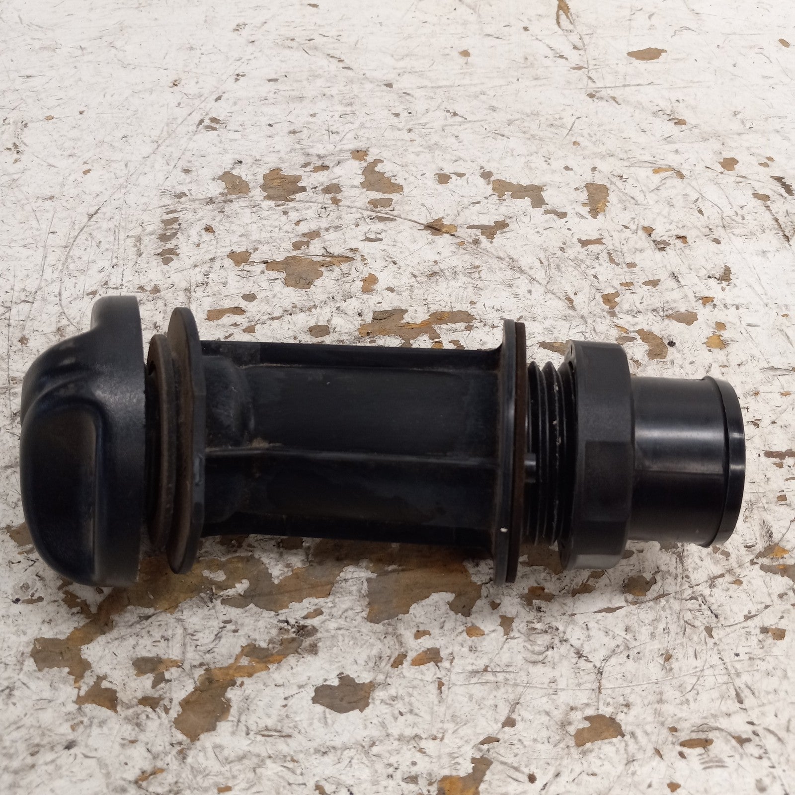 Sea Doo Bombardier 1995-2004 HX XP OEM Fuel Filler Neck + Cap Part# 275500229