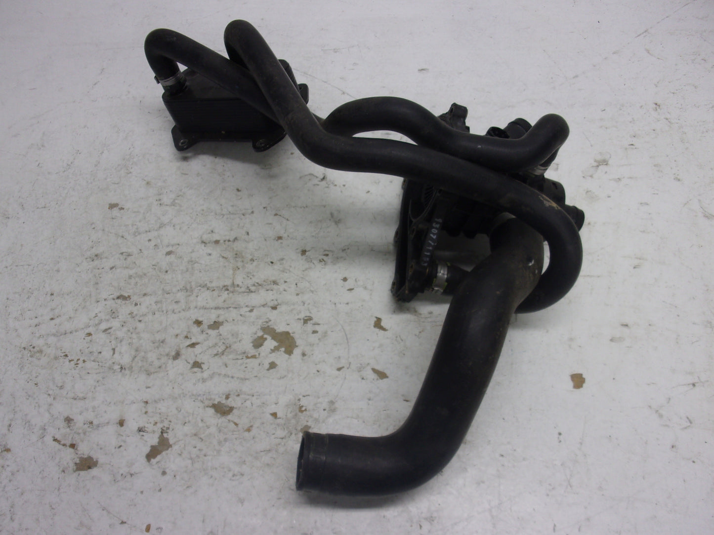 Sea Doo Bombardier 2002 GTX 4-Tec OEM Oil Cooler + Water Pump Housing 290922685