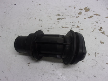 Sea Doo Bombardier 2012-2020 Wake RXP RXT GTI GTR GTX Fuel Neck + Cap 275500845
