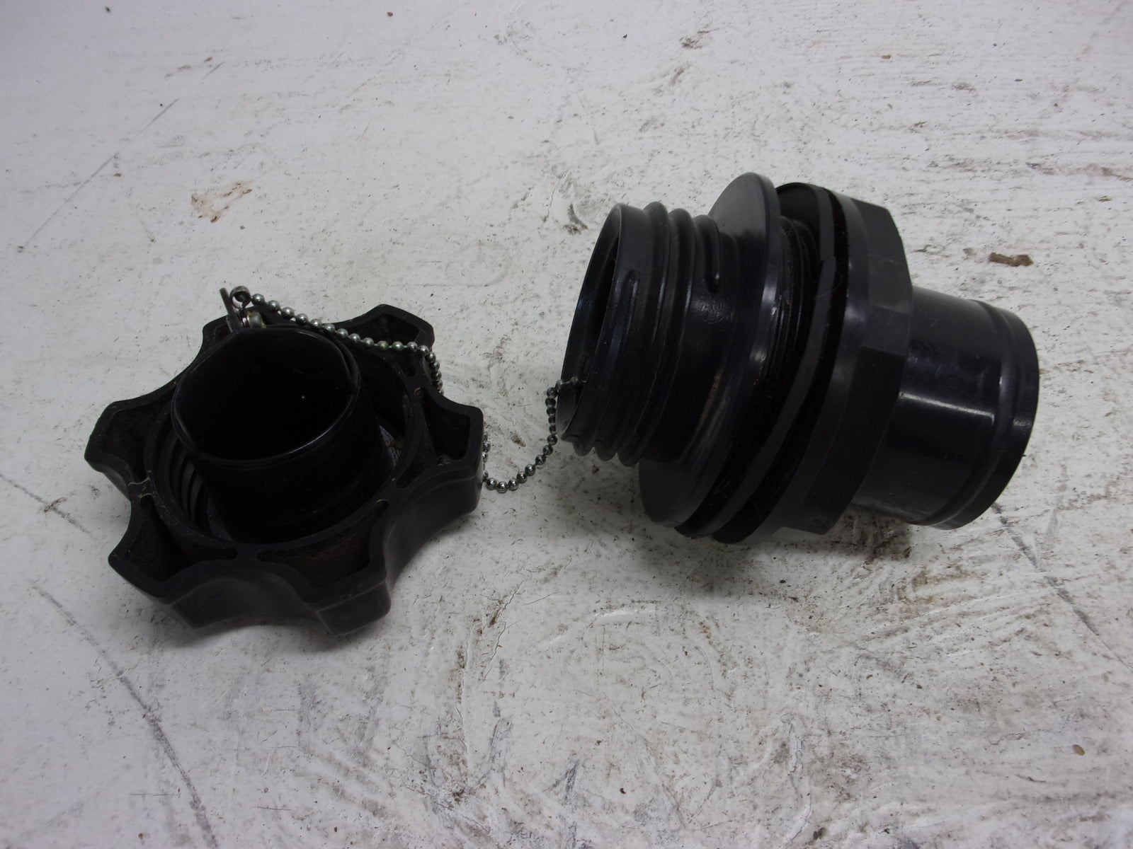 Kawasaki Jet Ski 1999-2005 Ultra 130/150 Fuel Filler Neck + Cap Part# 51049-3722