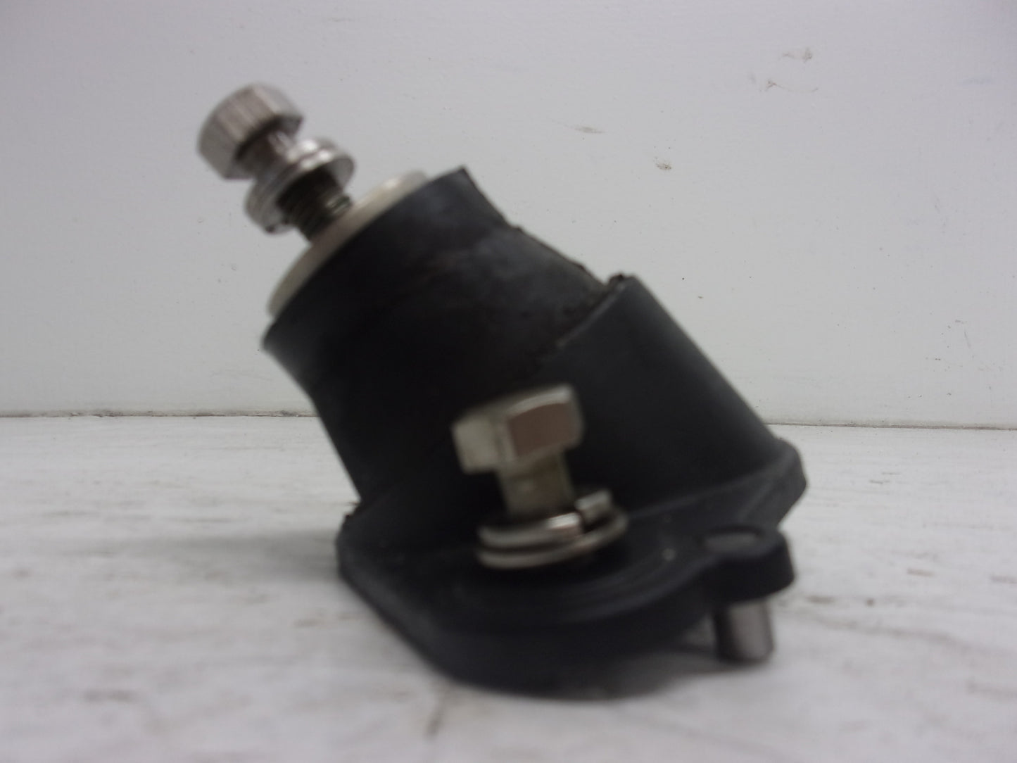 Kawasaki Jet Ski 1988-1990 TS 650SX X2 OEM Engine Damper Set Part# 92075-3724