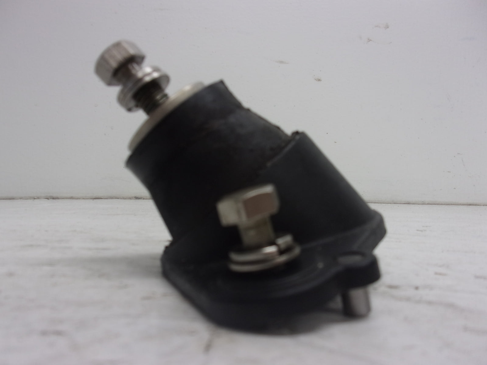 Kawasaki Jet Ski 1988-1990 TS 650SX X2 OEM Engine Damper Set Part# 92075-3724