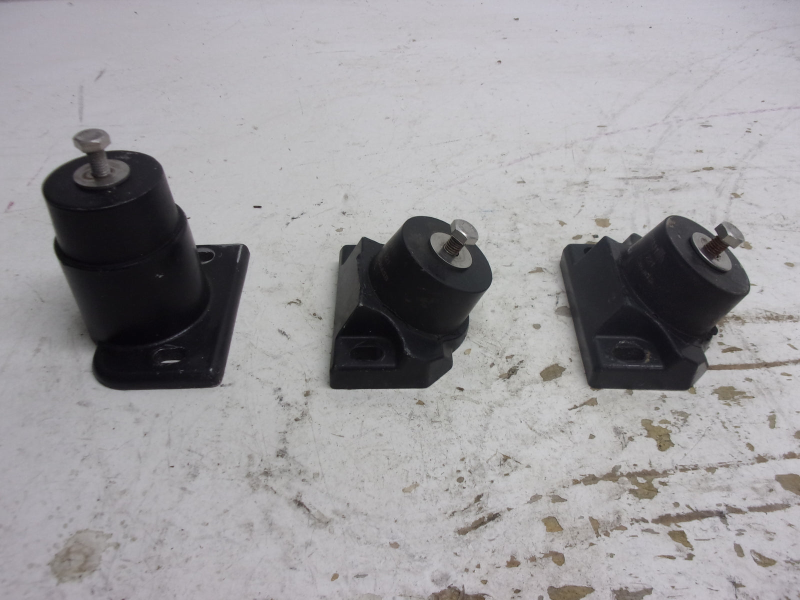 Sea Doo Bombardier PWC 1996 GSX GTX XP Engine Mount Set # 270000220