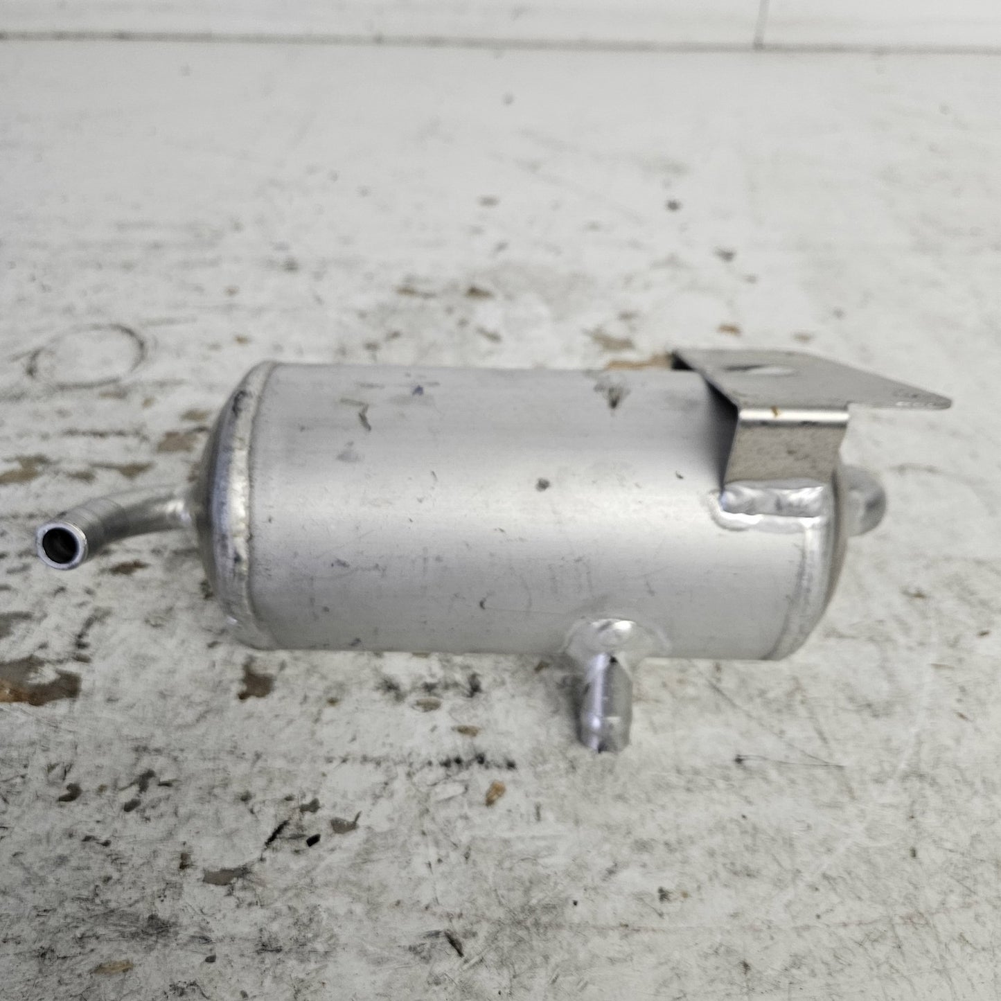 Kawasaki Jet Ski 2007-2012 Ultra OEM Oil Separator Tank Assembly Part 52001-3741