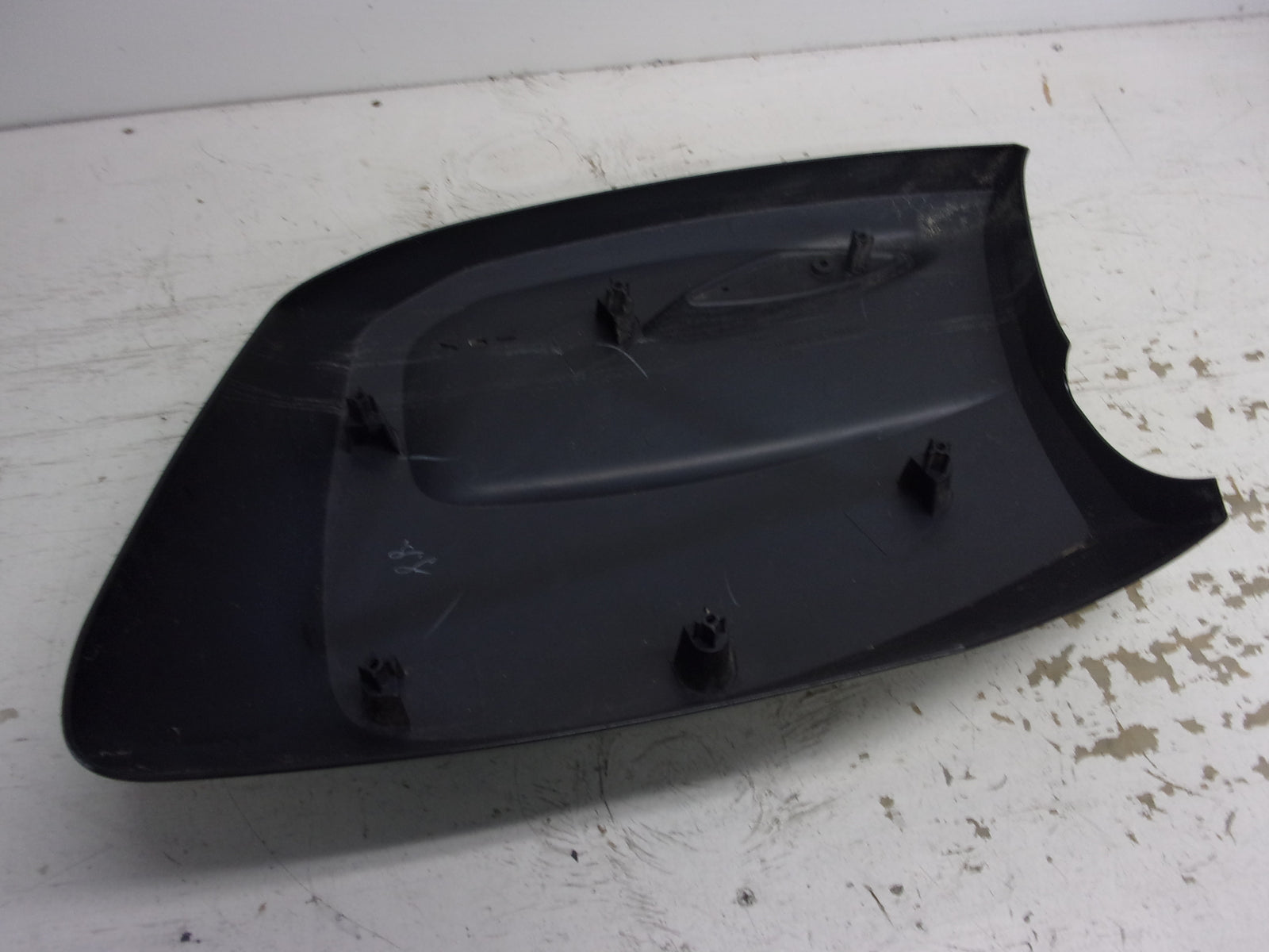 Can-Am Roadster 2010-2011 Spyder RT OEM Black Left Saddlebag Cover # 708300237