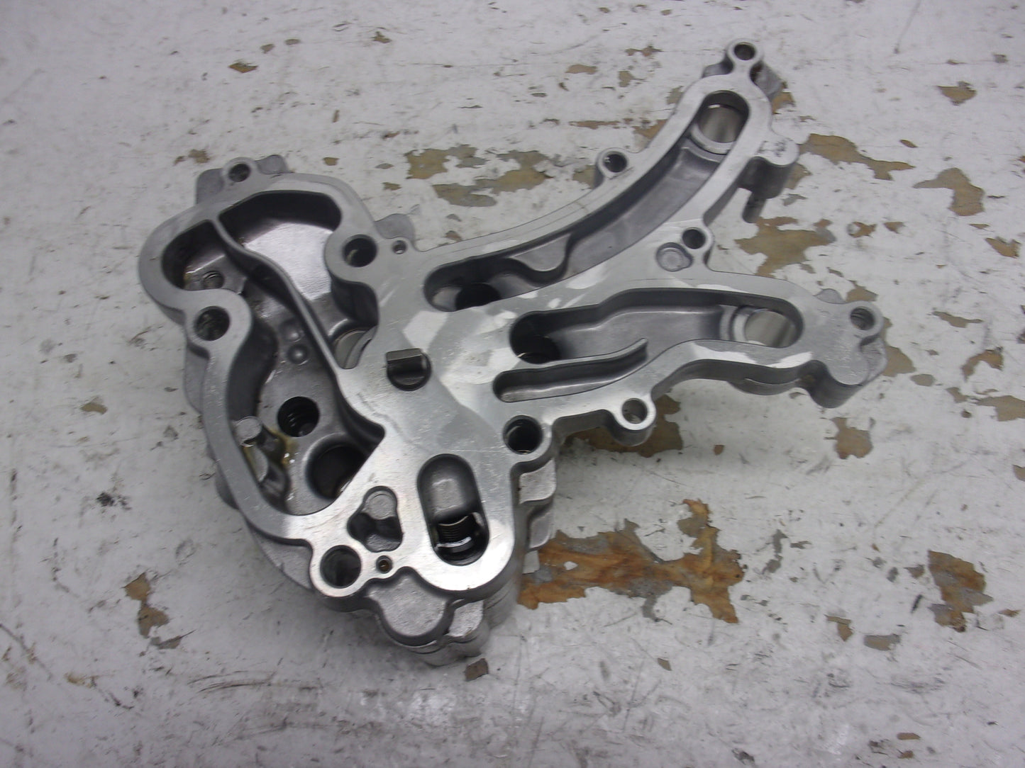 Yamaha Waverunner 2004-2005 FX HO FX Cruiser OEM Oil Pump Part# 6B6-13300-00-00