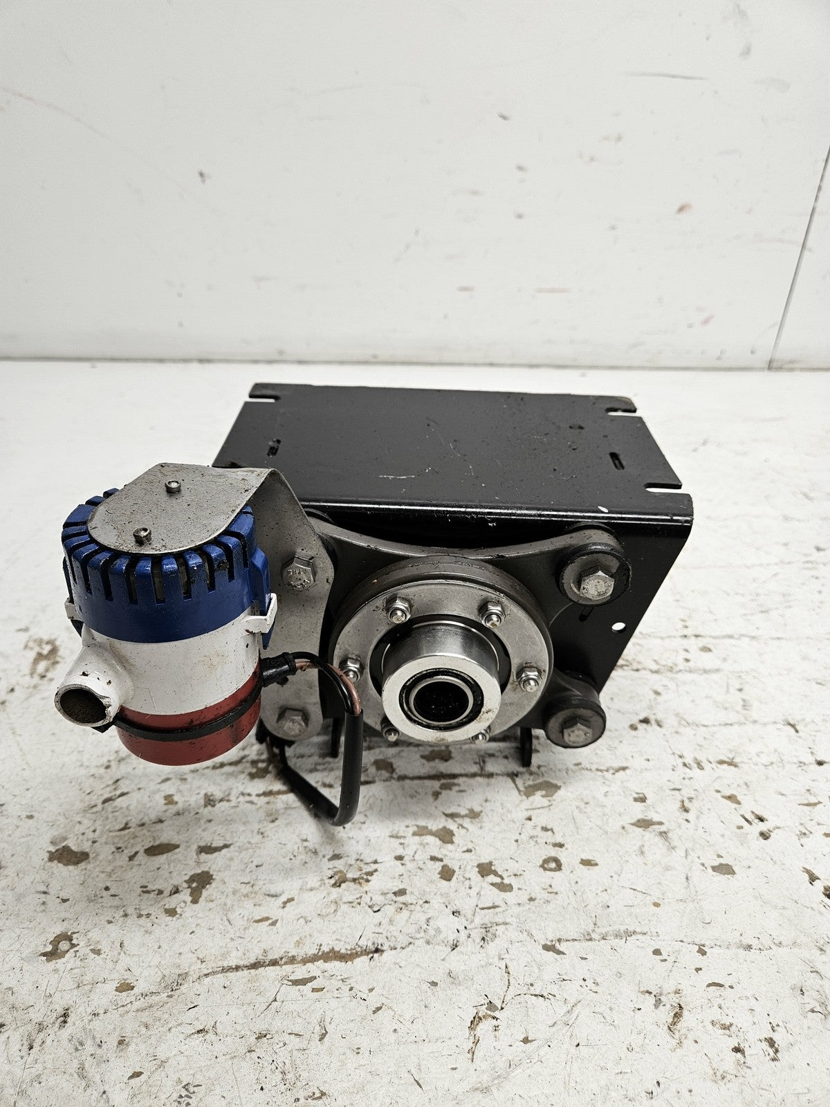 Sea Doo Bombardier 1998-2003 XP OEM Complete Shaft Support Assembly # 272000136