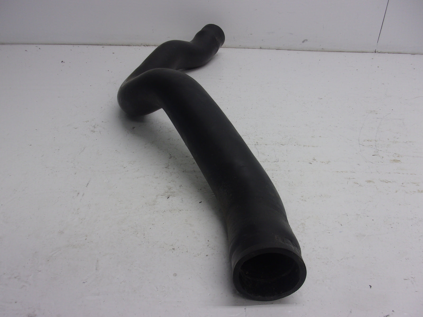 Yamaha WaveRunner 1993-1995 VXR OEM Exhaust Outlet Hose Part# GD0-U7555-00-00