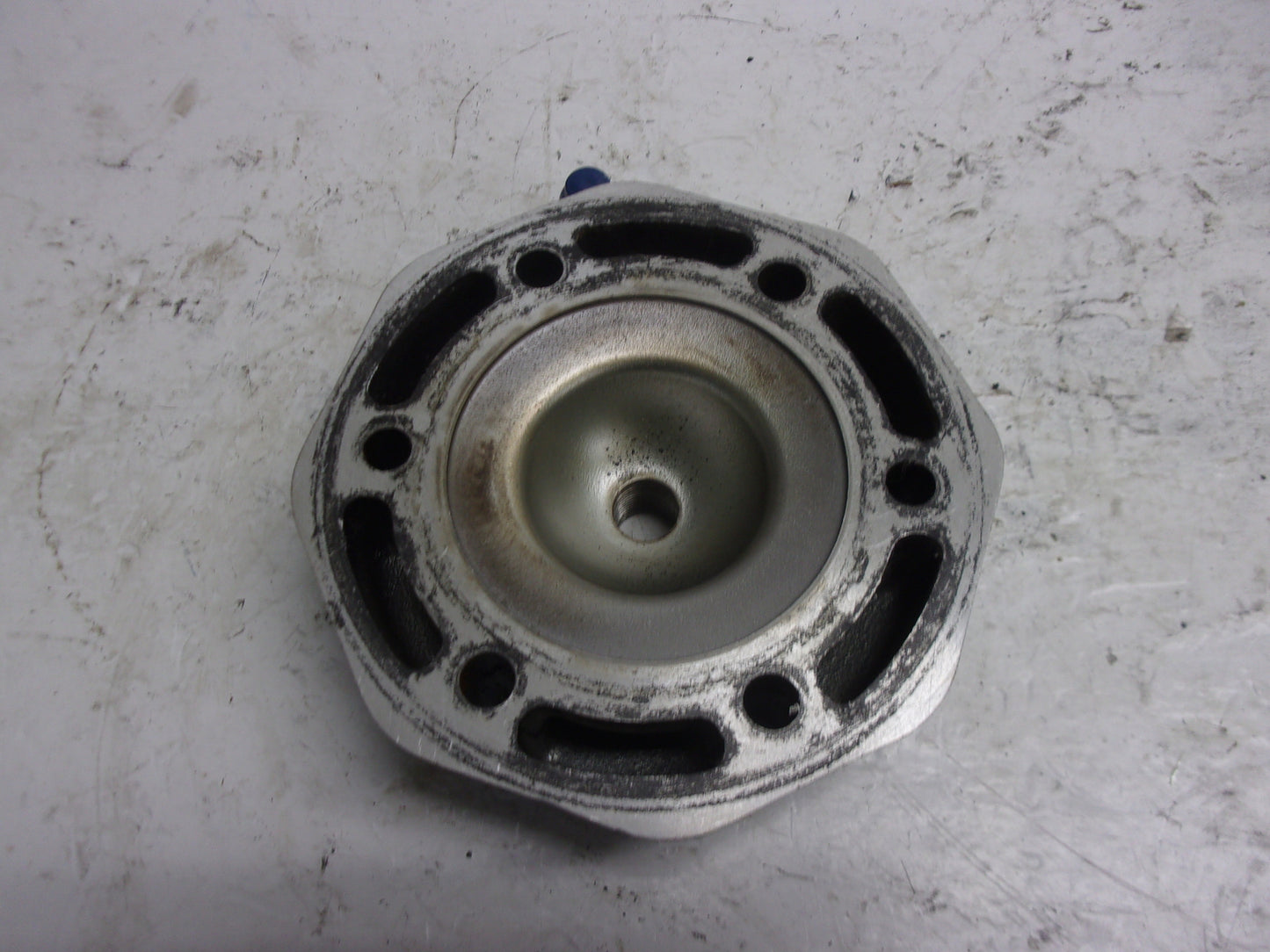 Polaris PWC Watercraft 1994-1995 SL SLT 750 OEM Cylinder Head Part# 3240212