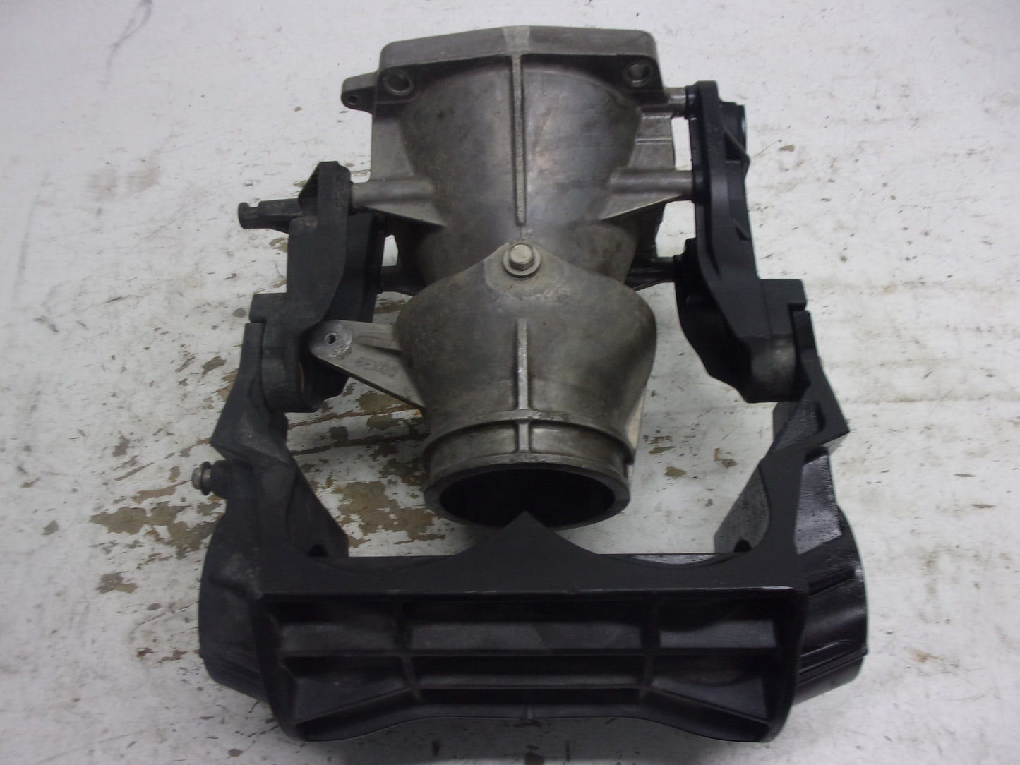 Yamaha WaveRunner 2016-2022 VX OEM Venturi + Nozzle + Rev Gate 6EX-R1318-01-00