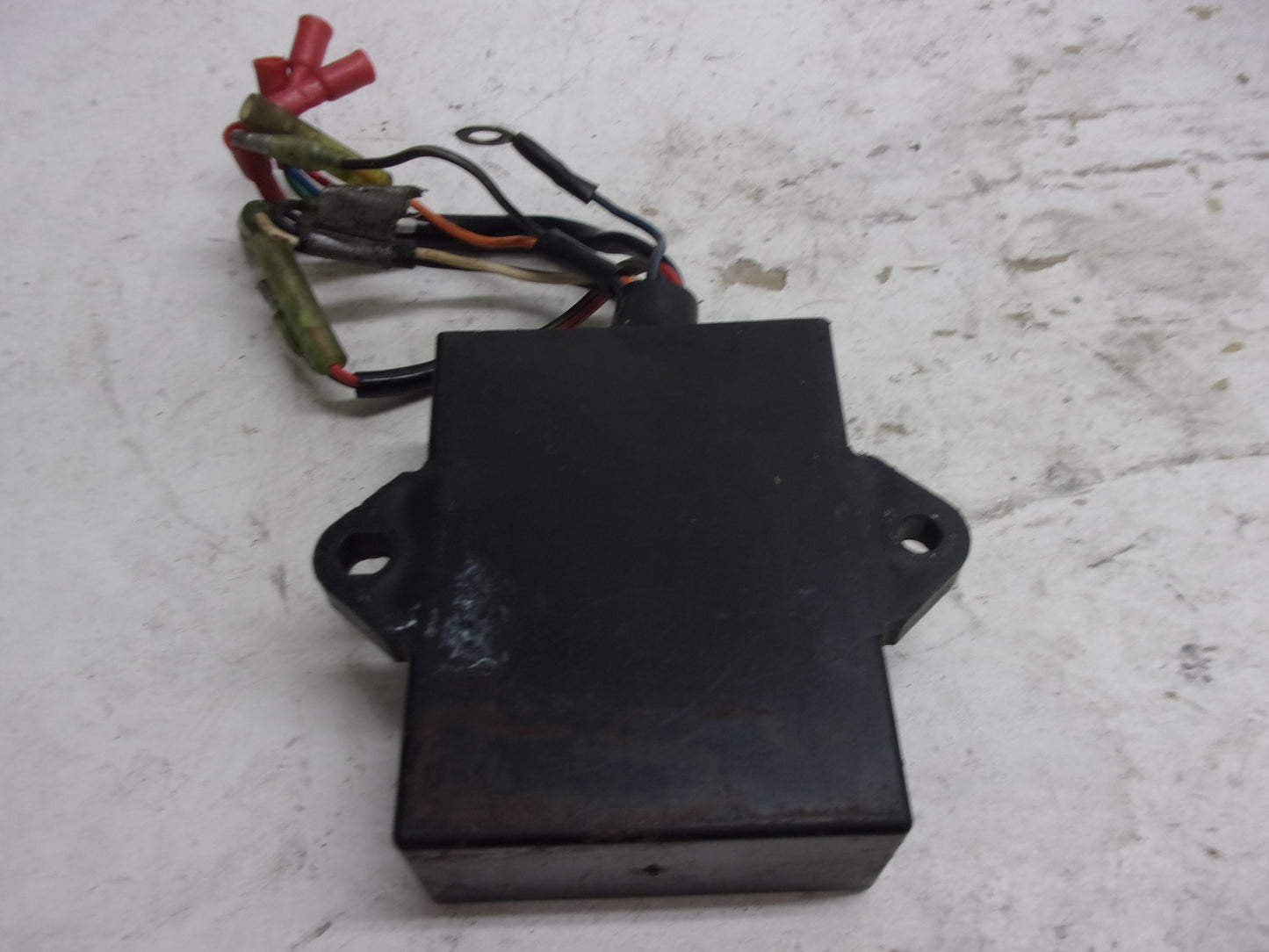 Kawasaki Jet Ski 1992-1995 750SX OEM CDI / Igniter Box Assembly Part# 21119-3733