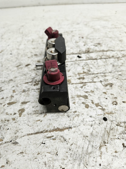 Sea Doo Bombardier 2000 GTX DI OEM Fuel Distributor + Injectors Part# 275500433