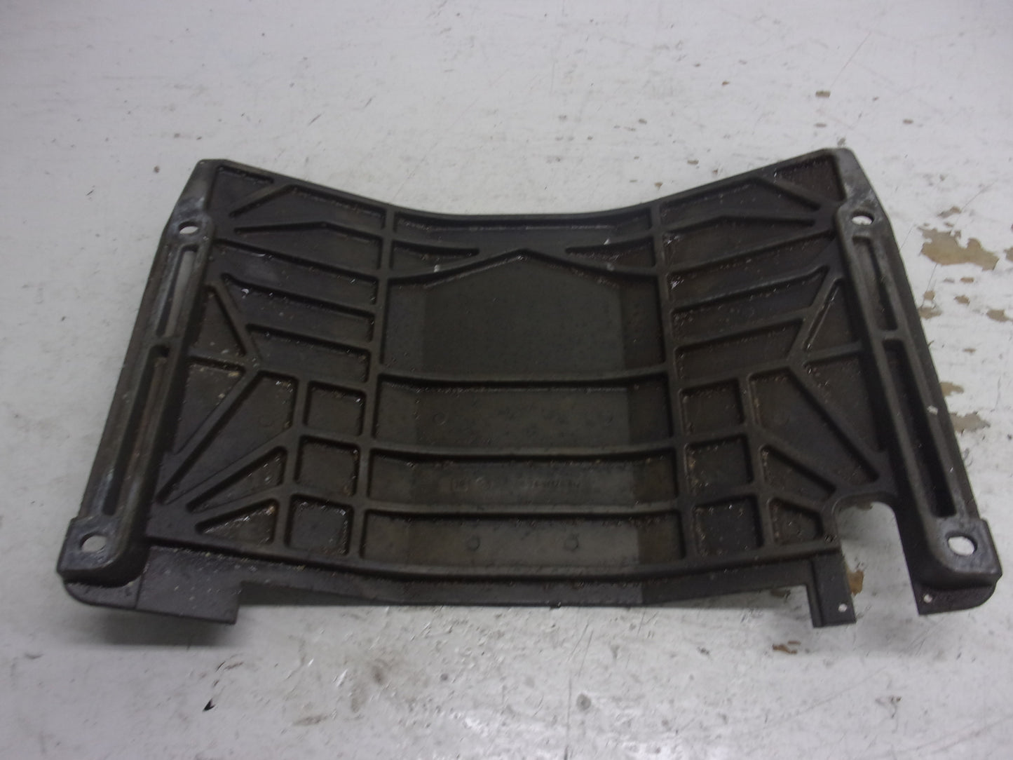 Yamaha Waverunner 2004-2007 FX Cruiser / HO OEM Ride Plate Part# F1S-U273B-01-00
