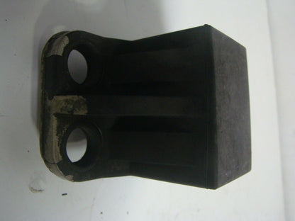 Yamaha 1999-2004 XL 700 WaveVenture 700 760 Upper Mount Stopper 63N-44532-01-00