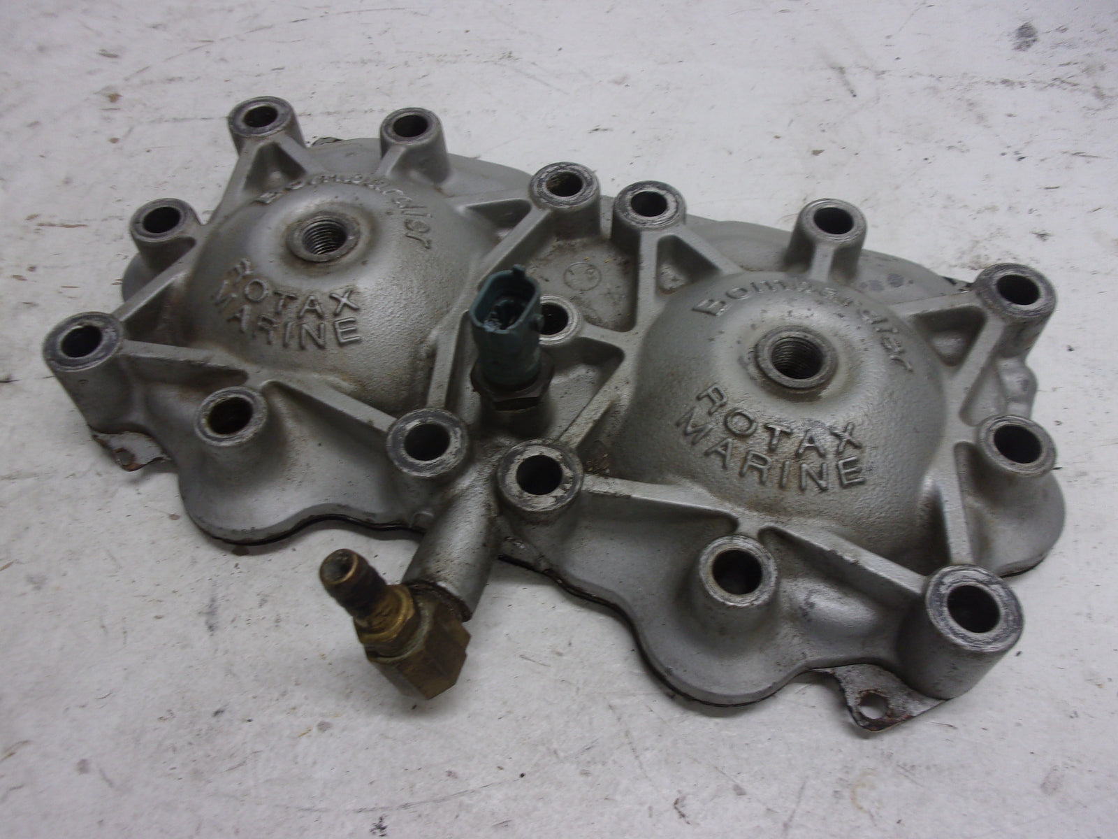 Sea Doo Bombardier 2000-2002 XP GTX RX LRV OEM Silver Cylinder Head # 290923921