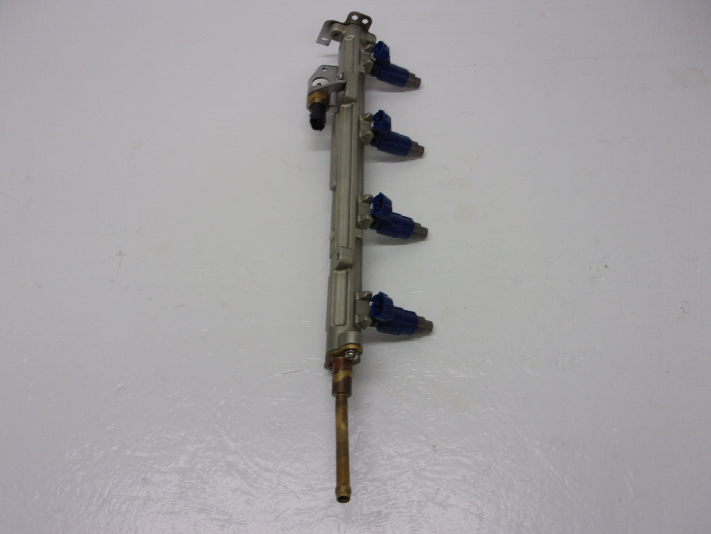 Yamaha WaveRunner 2002-2003 FX FX140 OEM Fuel Rail + Injectors # 60E-13761-00-00