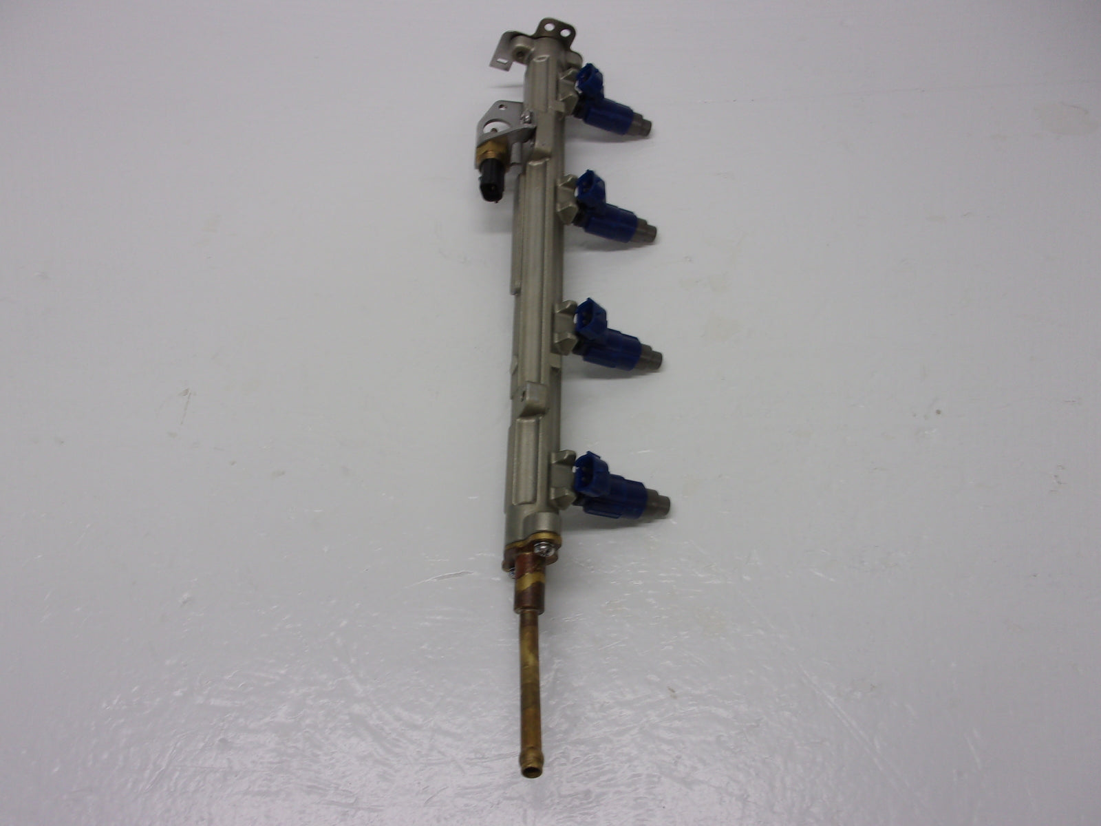 Yamaha WaveRunner 2002-2003 FX FX140 OEM Fuel Rail + Injectors # 60E-13761-00-00