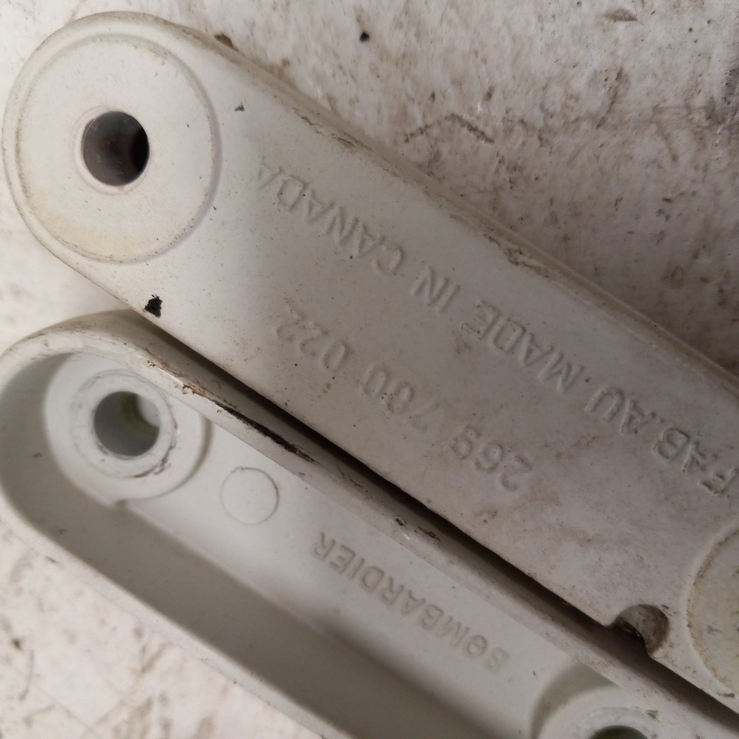 Sea Doo Bombardier 2000-2002 GTX XP LRV OEM White Hood Hinge Set Part 269700038