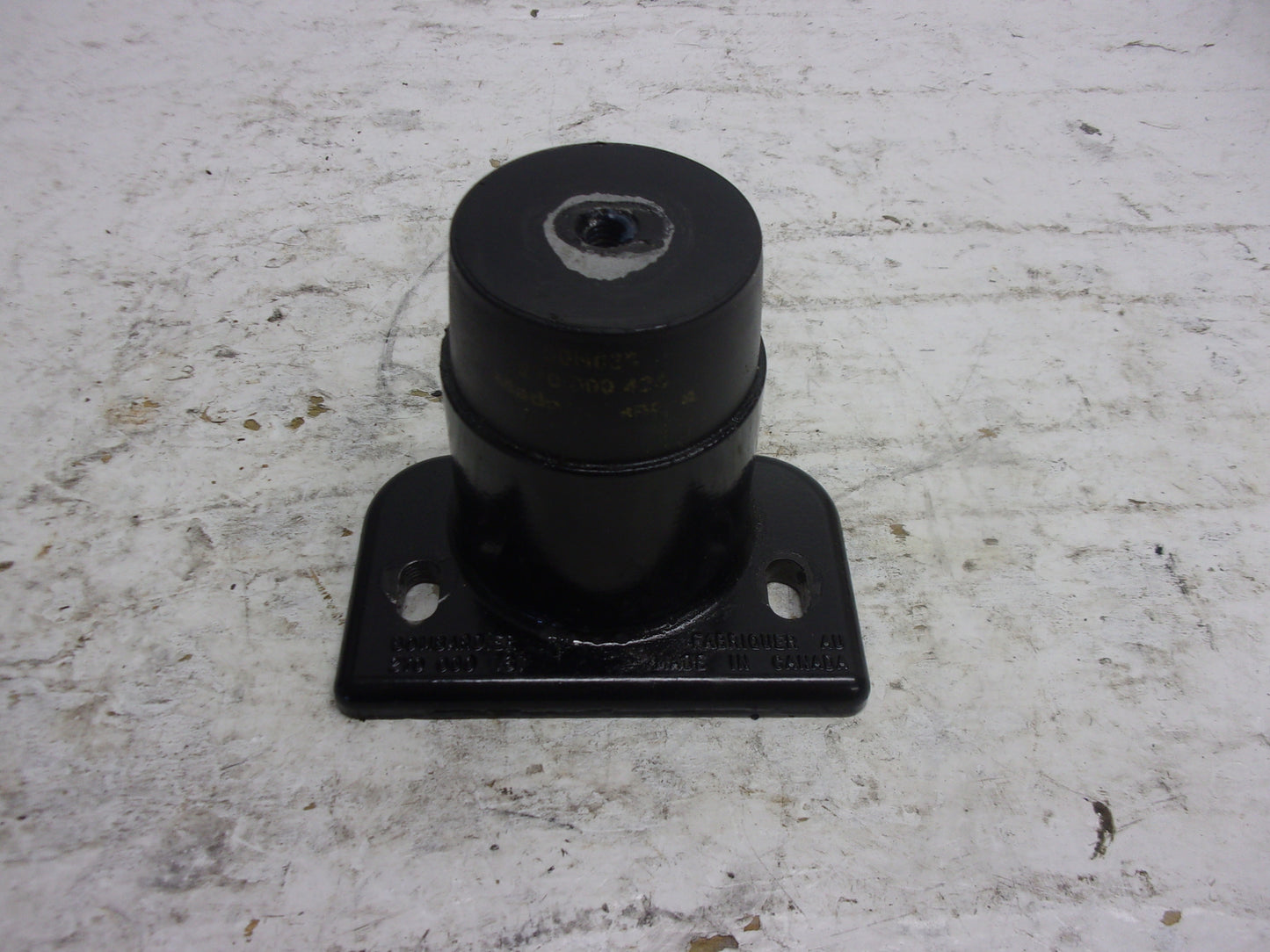 SeaDoo Bombardier 98-2003 GTX LRV RX SPX Complete Rubber Engine Mount 270000422