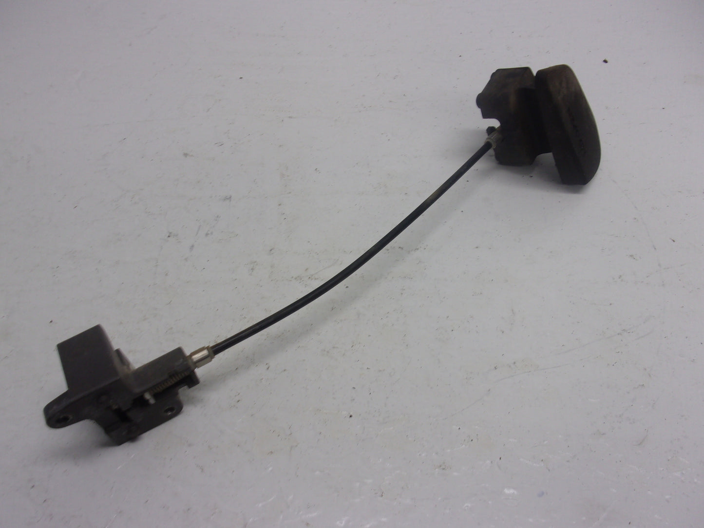 Yamaha Waverunner 2002-2005 FX1000 FX1100 FX140 Hood Latch # F1B-651A1-00-00
