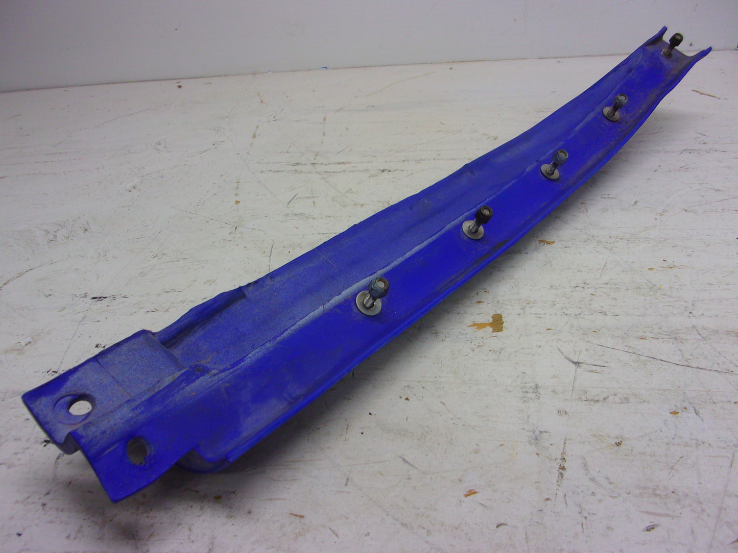 Yamaha Waverunner 1995-1997 WR3 650 OEM Blue Left Side Bumper GE1-U251C-31-00