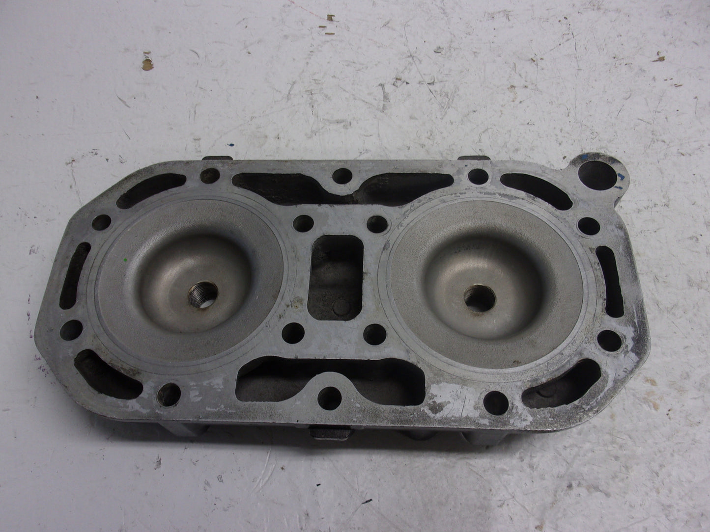 Kawasaki PWC 1991-1995 X2 TS SC Jet Mate 650SX OEM Cylinder Head # 11001-3716