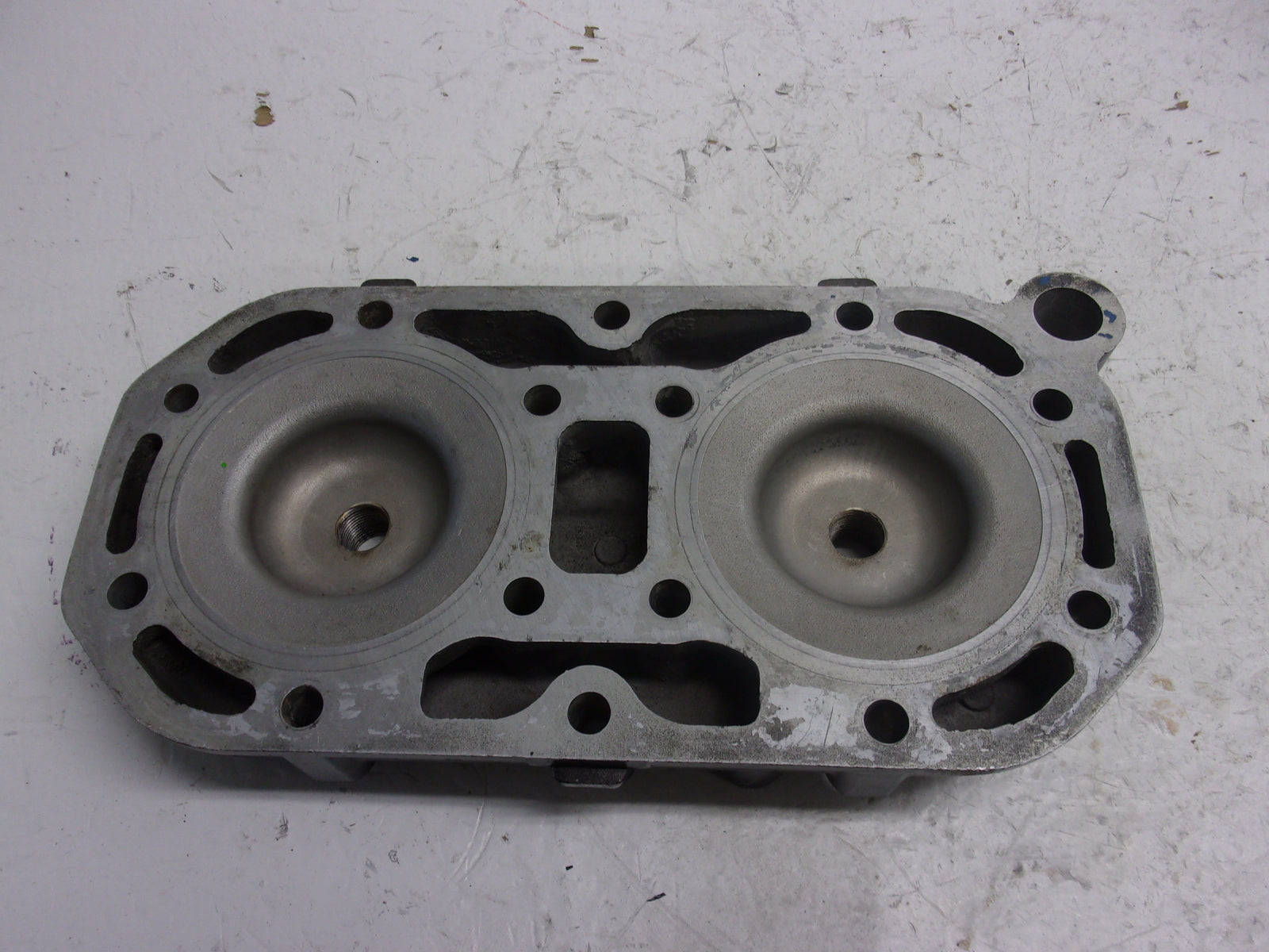 Kawasaki PWC 1991-1995 X2 TS SC Jet Mate 650SX OEM Cylinder Head # 11001-3716