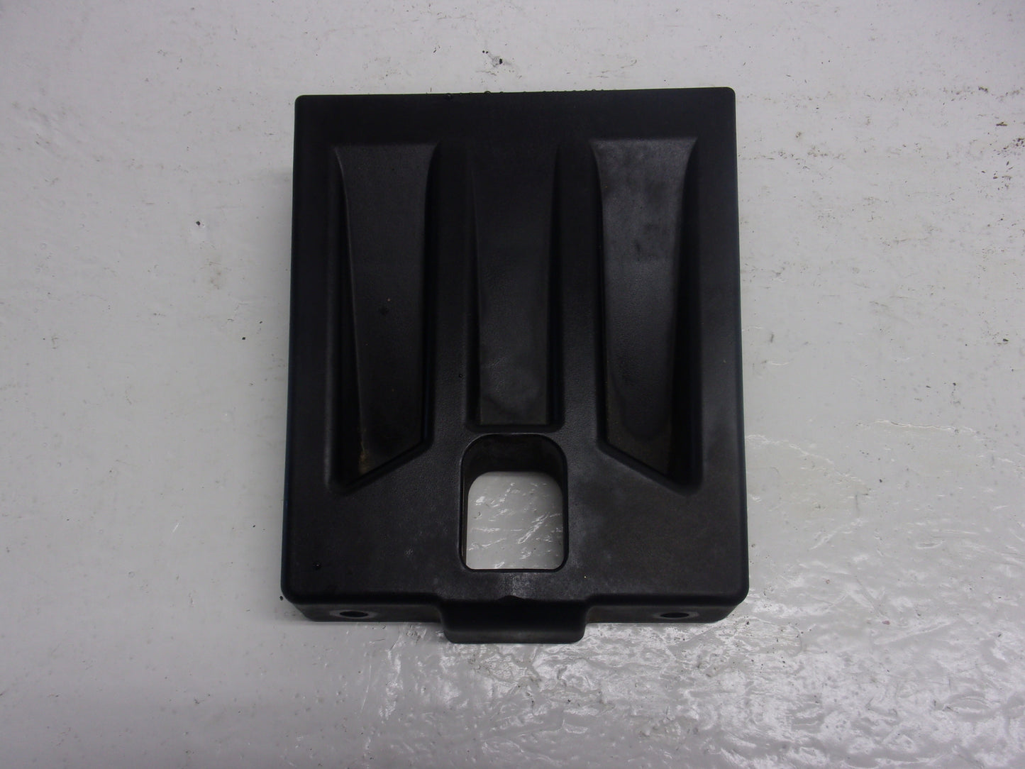 Yamaha WaveRunner 2012-18 FX Cruiser SHO1.8 L OEM Lid Lock Hook F2S-U517F-00-00