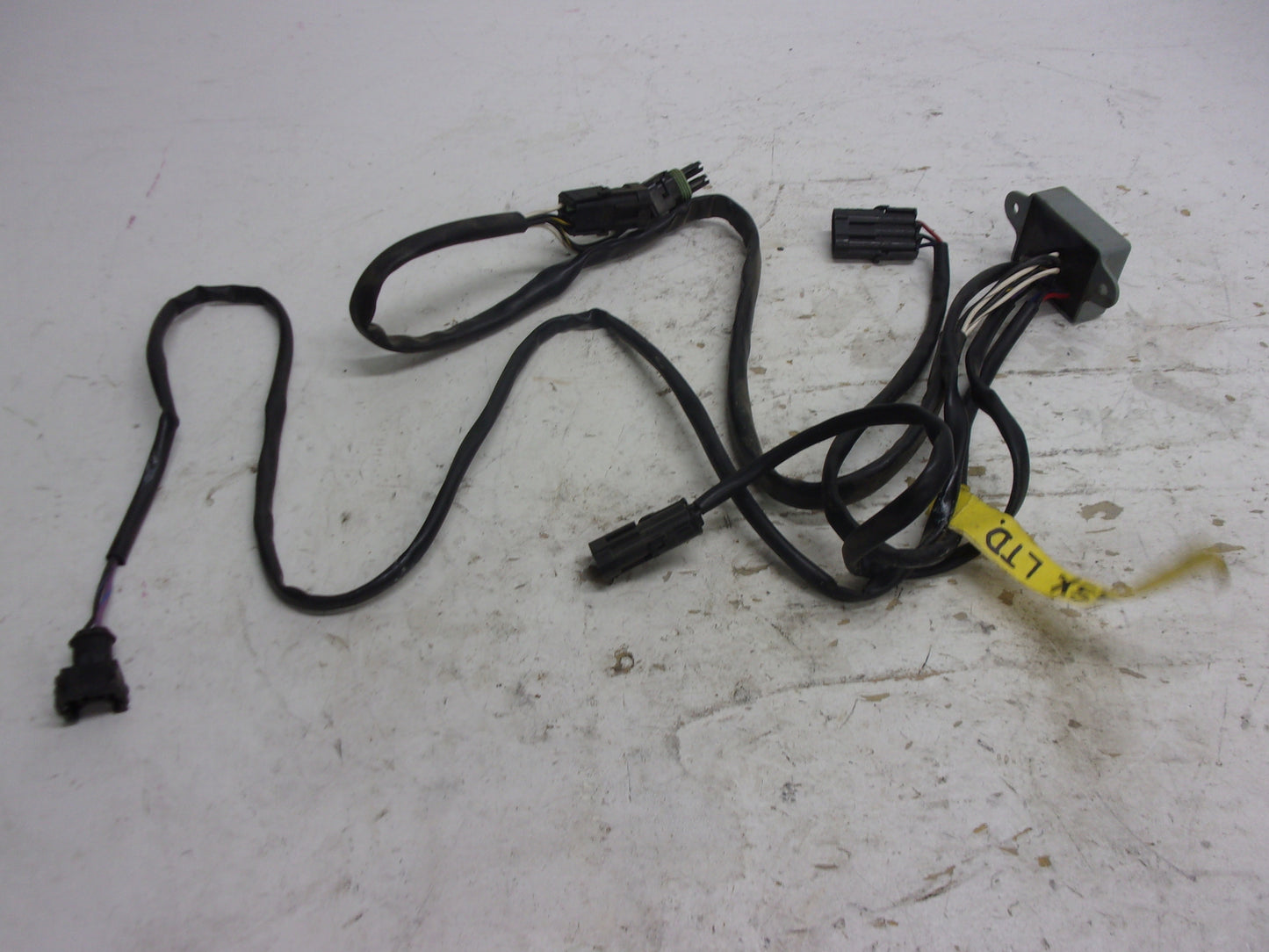 Sea Doo Bombardier 1998 GSX Limited OEM Amplificator Housing / Harness 278001252