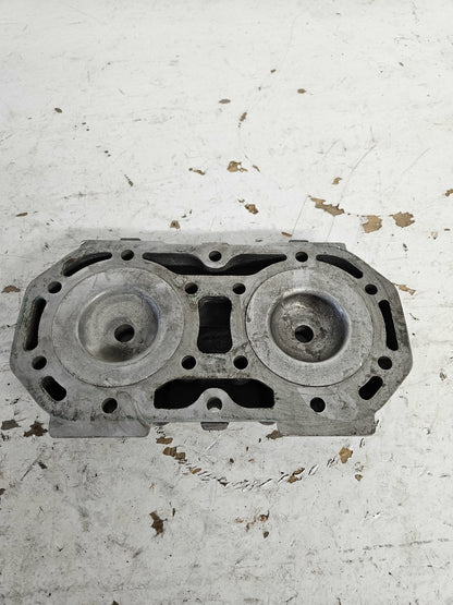 Kawasaki Jet Ski 1991-1995 650 Jet Mate X2 TS SC Silver Cylinder Head 11001-3716