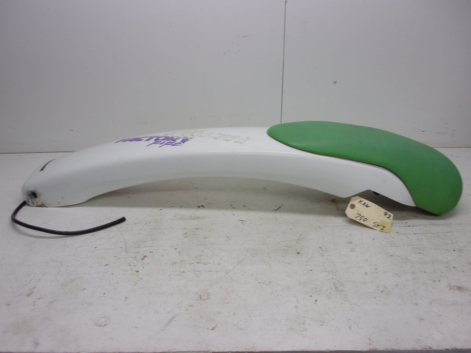 Kawasaki Jet Ski 1995 750 SXI OEM White Handle Pole Assembly Part# 39100-3713-5B