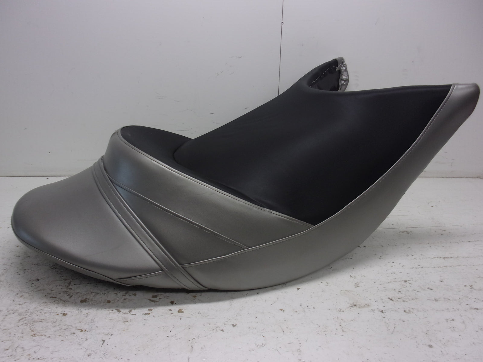 Kawasaki PWC Jet Ski 2021 Ultra LX OEM Silver Driver Seat Part# 53066-0794-13Q