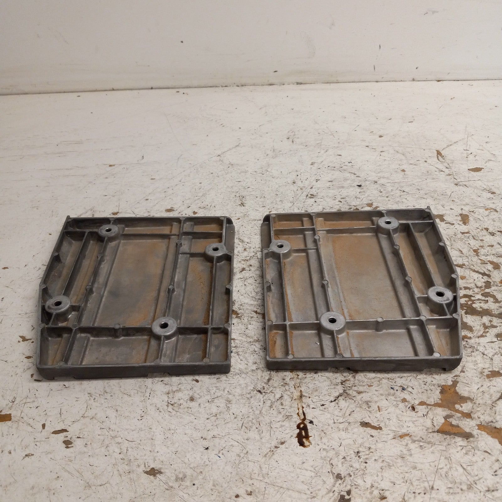 Yamaha Waverunner 2000-2008 GP 1200/1300 OEM Ride Plate Set # F0X-6885R-00-00