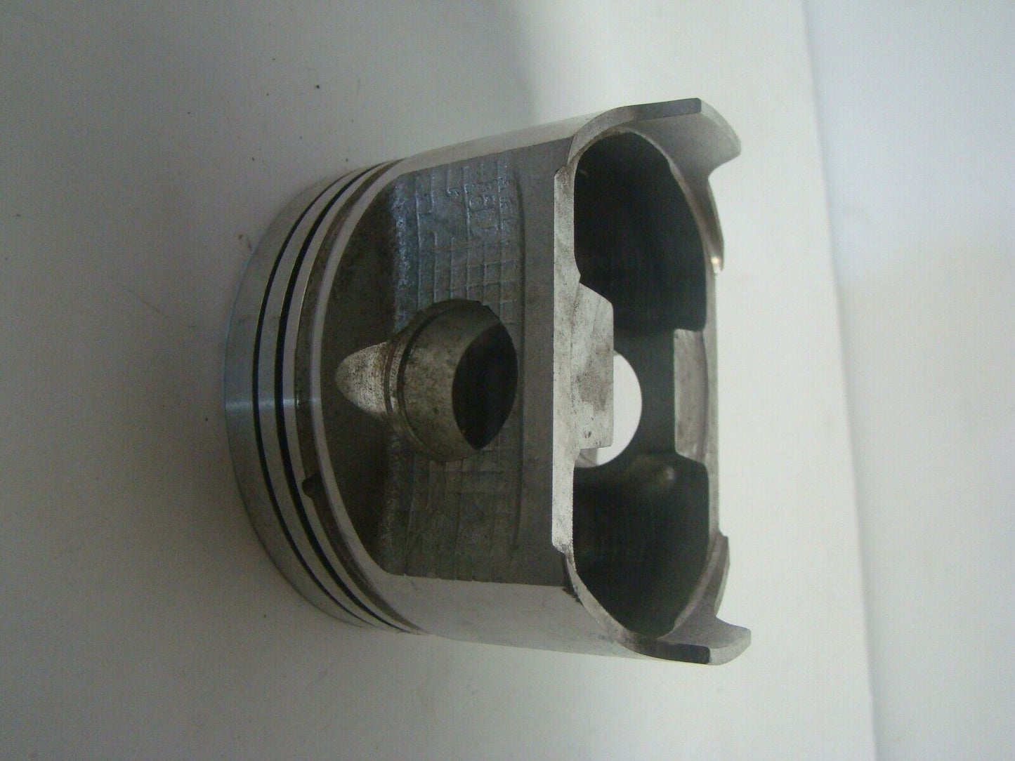 Polaris Robin Genuine Parts New Piston Assembly Part# 120-20AB3-50