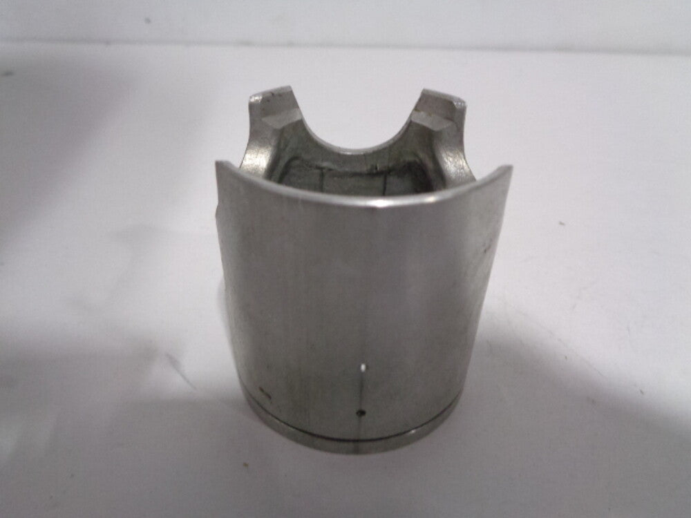 Suzuki Dirt Bike 1986-1988 RM-125 Standard Size OEM Piston 12110-01B41-0F0
