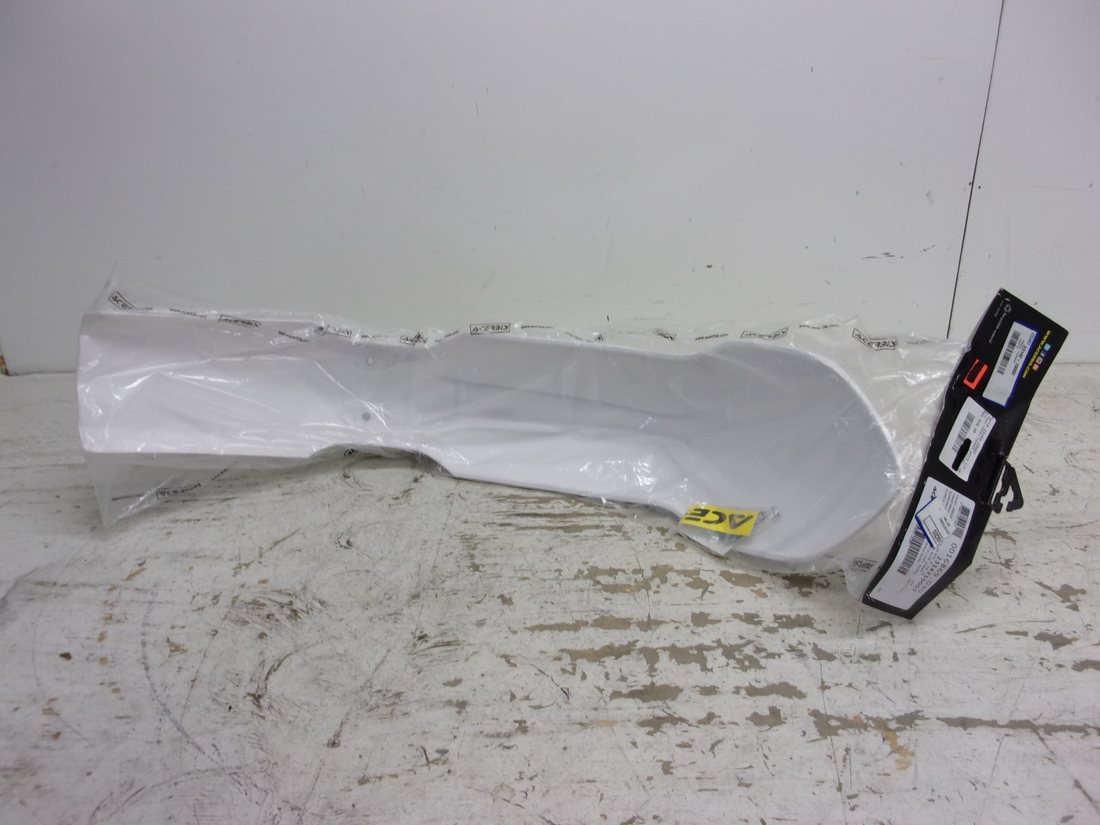 KTM Acerbis White Front Fender For KTM 125-500 SX EXC 14-15 Part# 2314210002