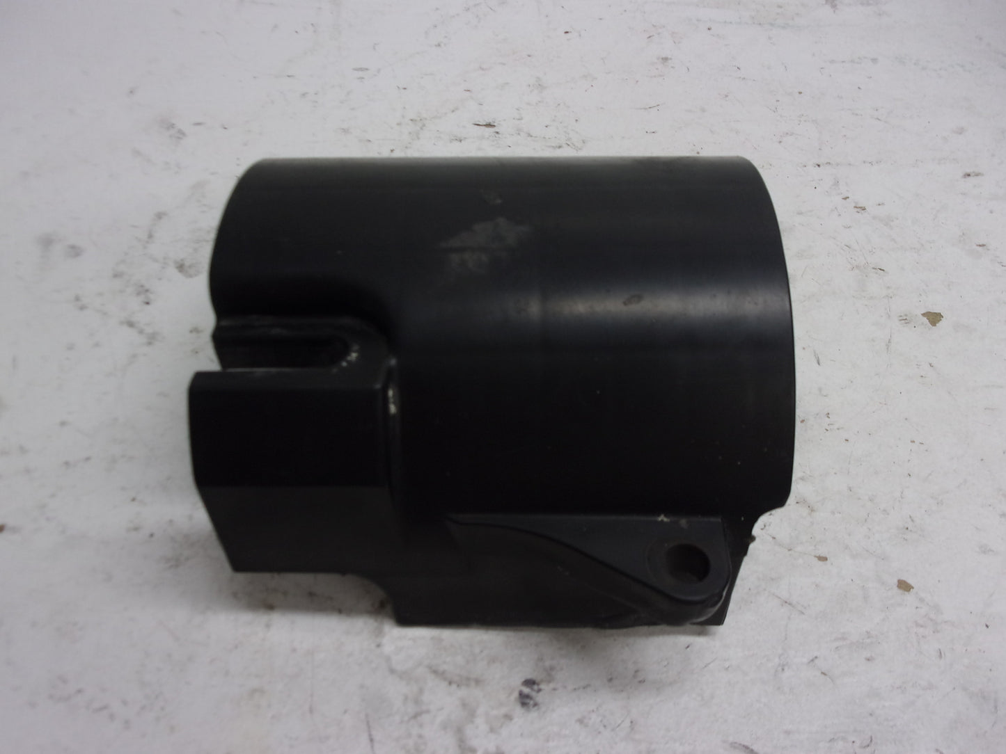 Yamaha Waverunner 1996-1997 WaveVenture 1100 Drive Shaft Cover 64T-51381-00-00
