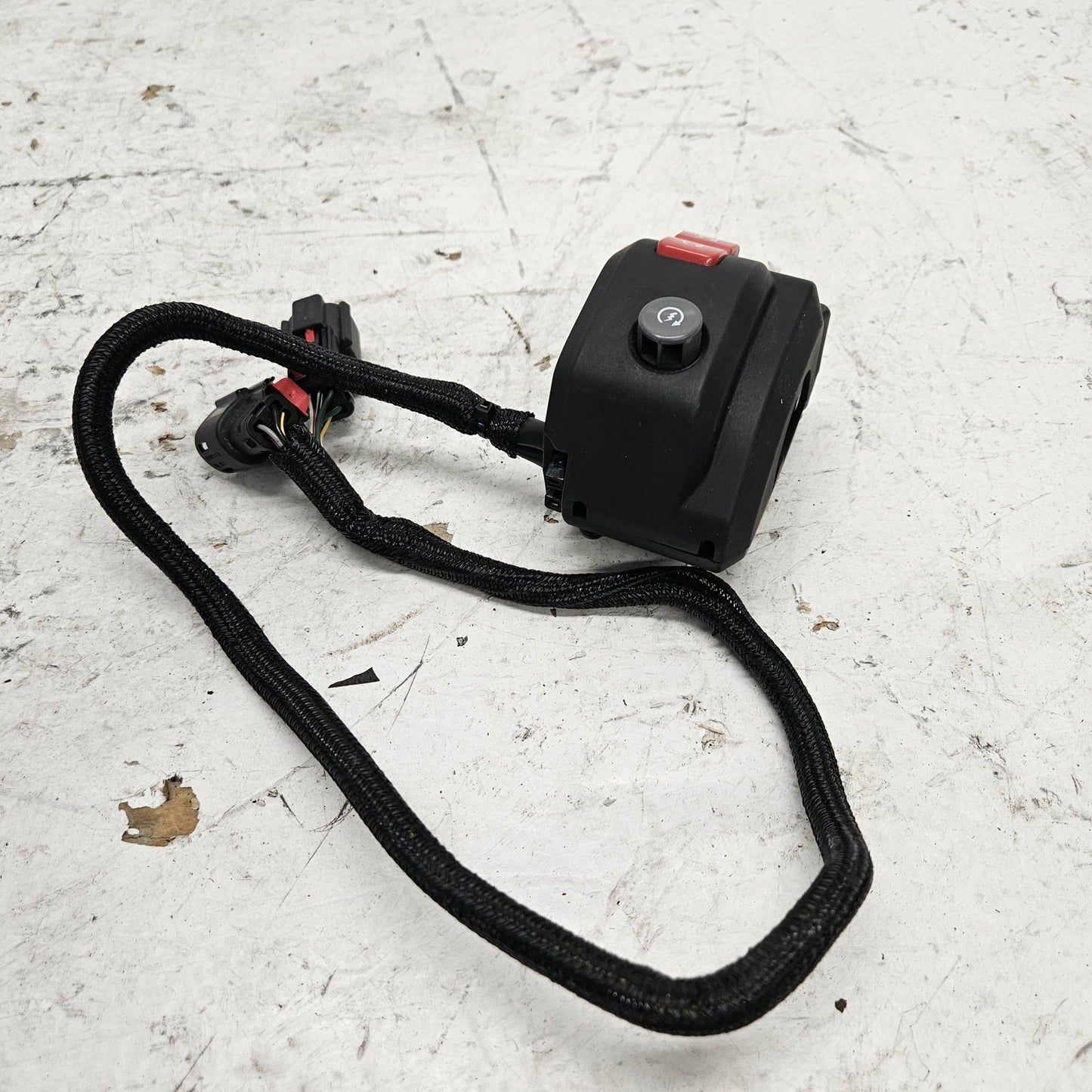 Can-Am Roadster 2019-2020 Ryker OEM Right Handlebar Switch + Grip Part 710005275
