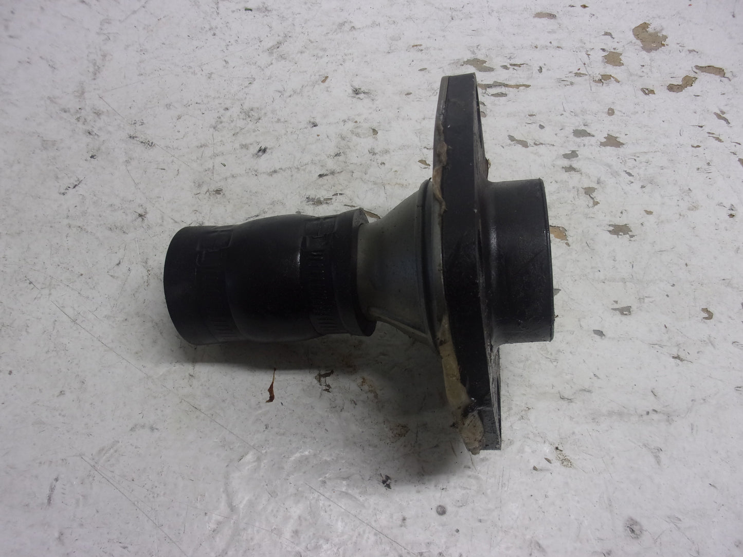 Kawasaki Jet Ski 1996-2008 STX Ultra 130/150 OEM Drive Shaft Holder # 13280-3730