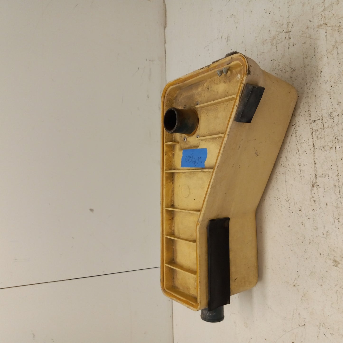 Yamaha Waverunner 1989-1993 Wave Runner 500 OEM Water Lock Box EU0-67550-03-00