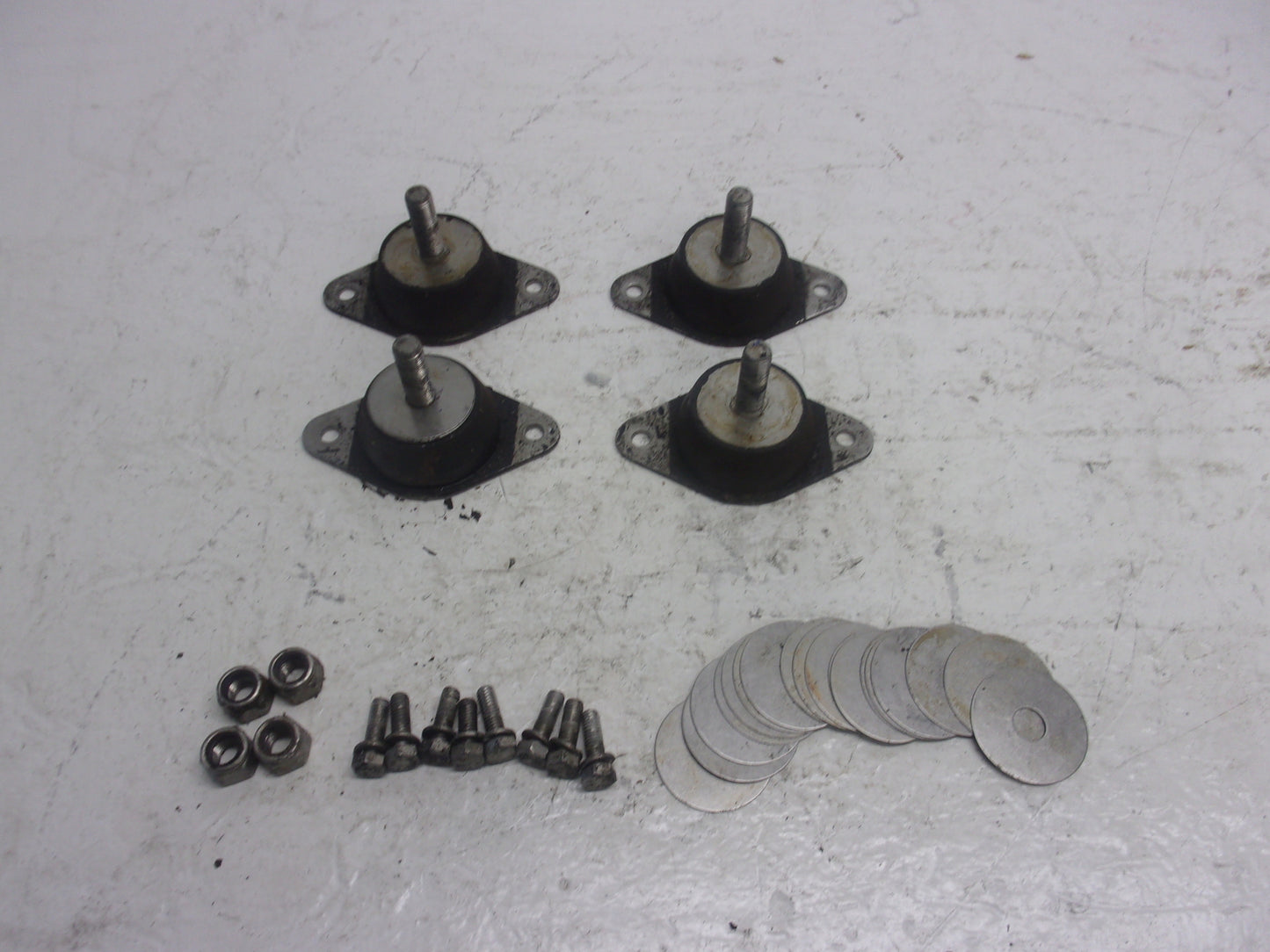 Polaris PWC Watercraft 1995 SLT 750 OEM Engine Mount Set Part# 3110049