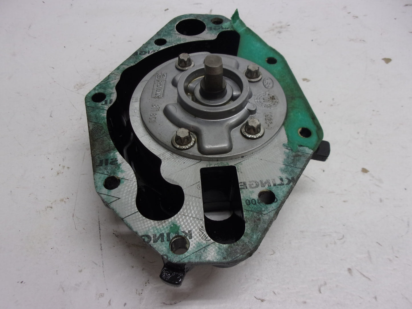 Sea Doo Bombardier 2003-2005 GTX 4-Tech OEM Oil Pump Housing # 420811840